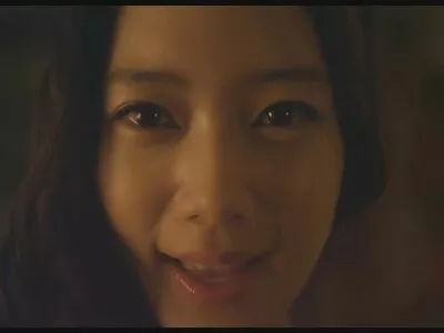 公鸡蹲视频（Bree Bubbles）