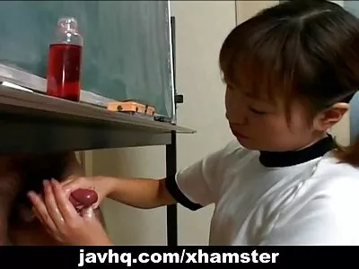 公鸡研究视频（卡门麦卡锡）